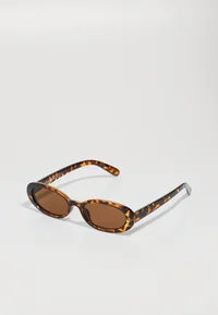 Oculos Oval